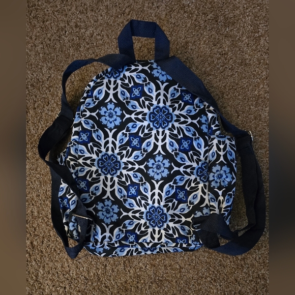 Small blue and white backpack - Picture 2 of 5